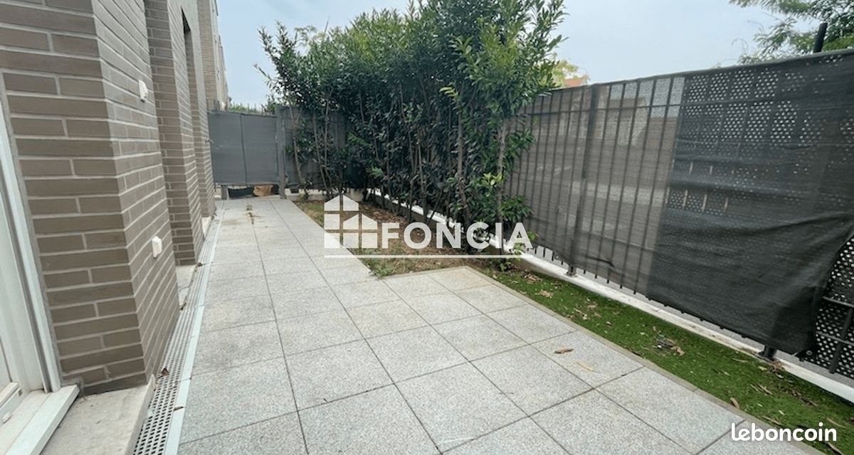 Appartement à louer, 64m², Villecresnes