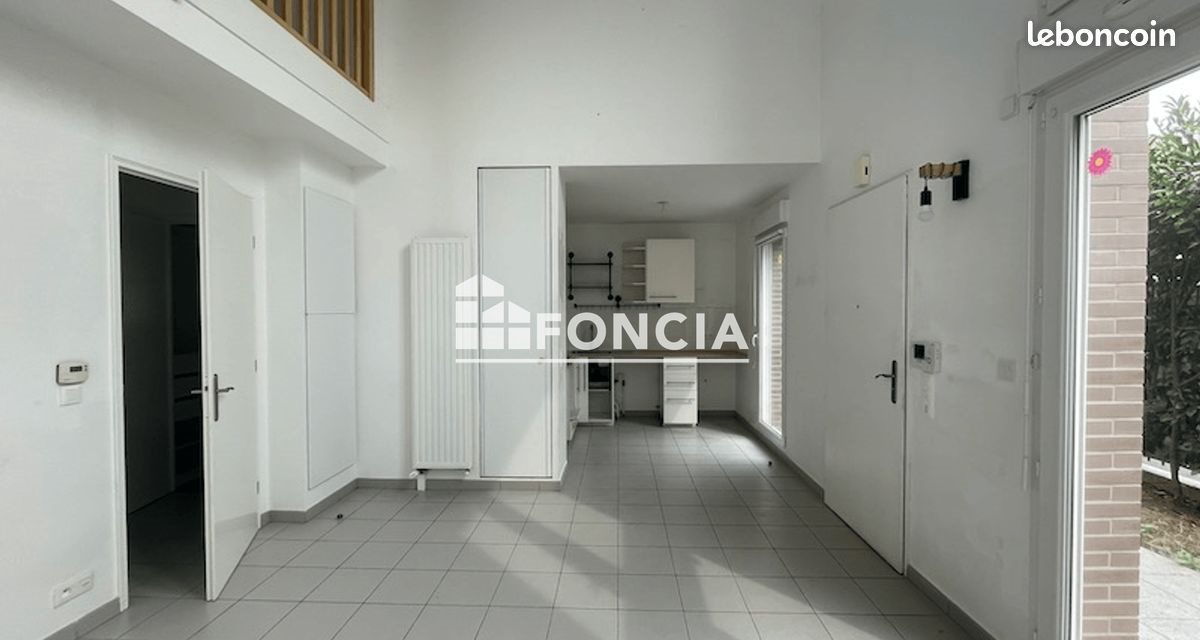 Appartement à louer, 64m², Villecresnes