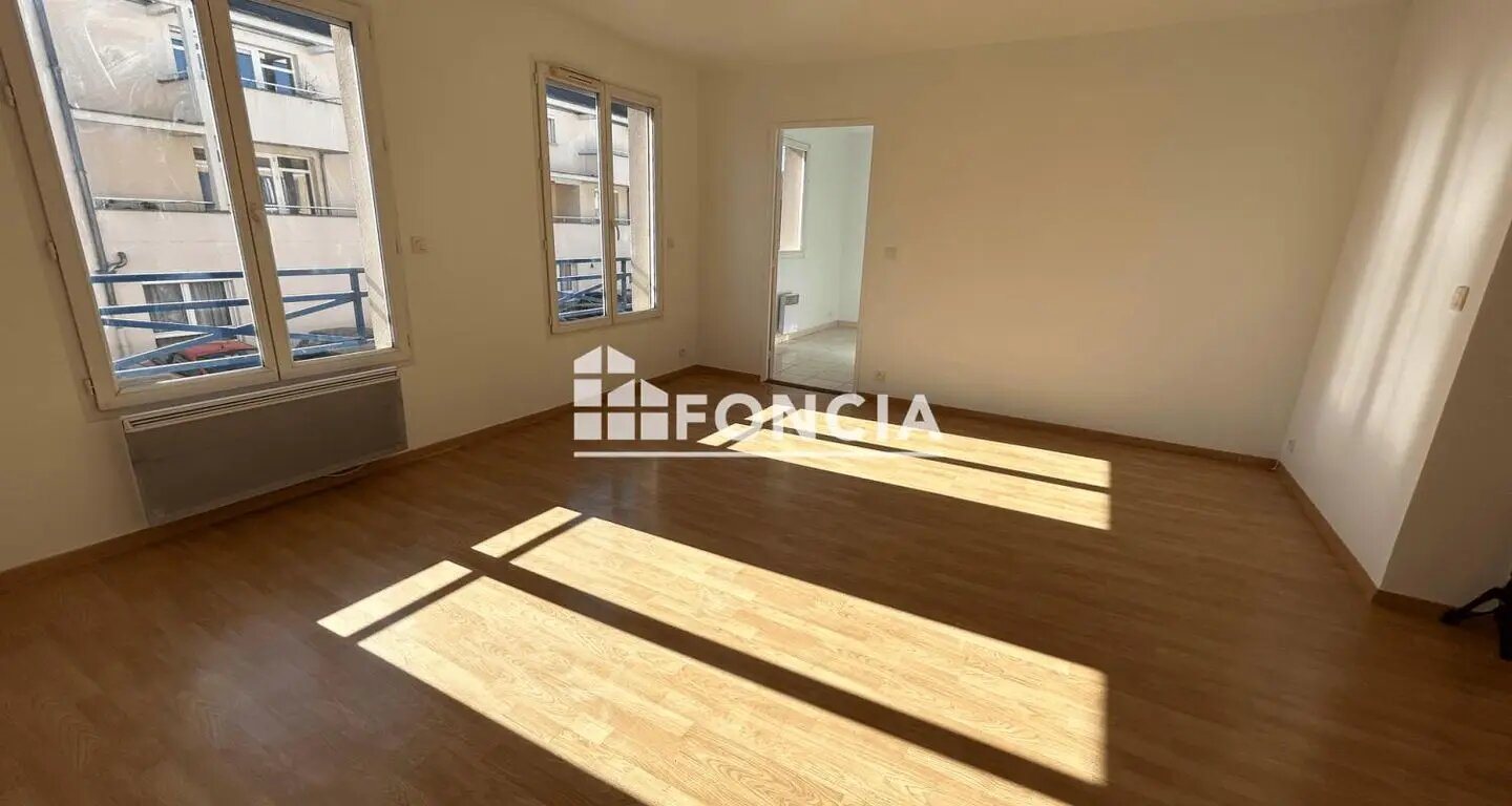 Appartement à louer, 47m², Coulommiers