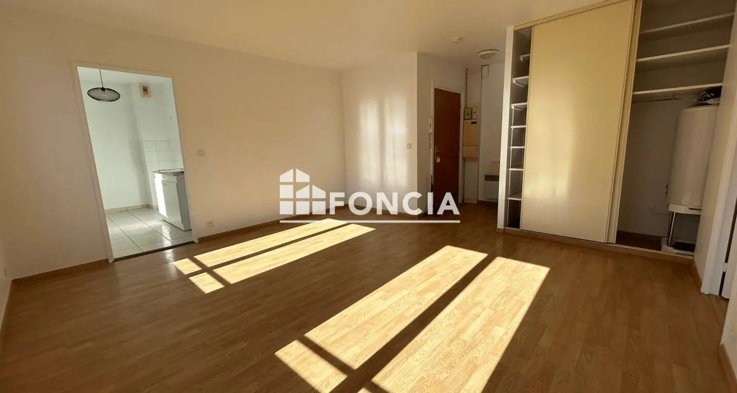Appartement à louer, 47m², Coulommiers