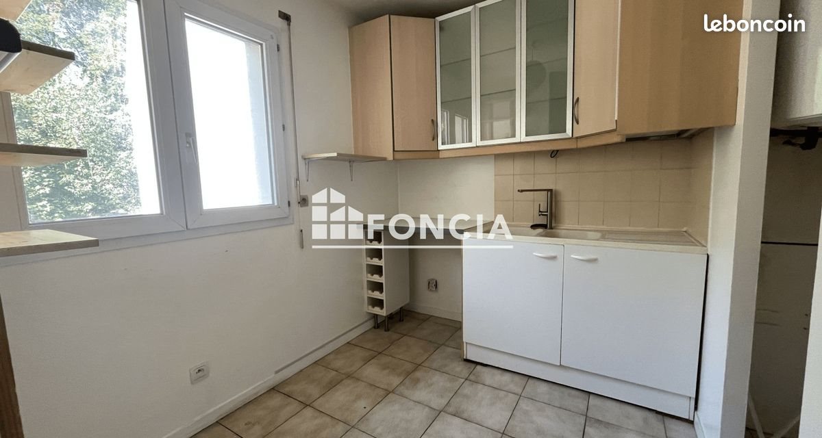 Appartement à louer, 47m², Pontault-Combault