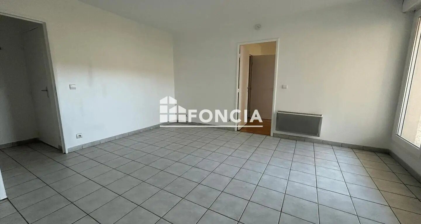 Appartement à louer, 42m², Coulommiers