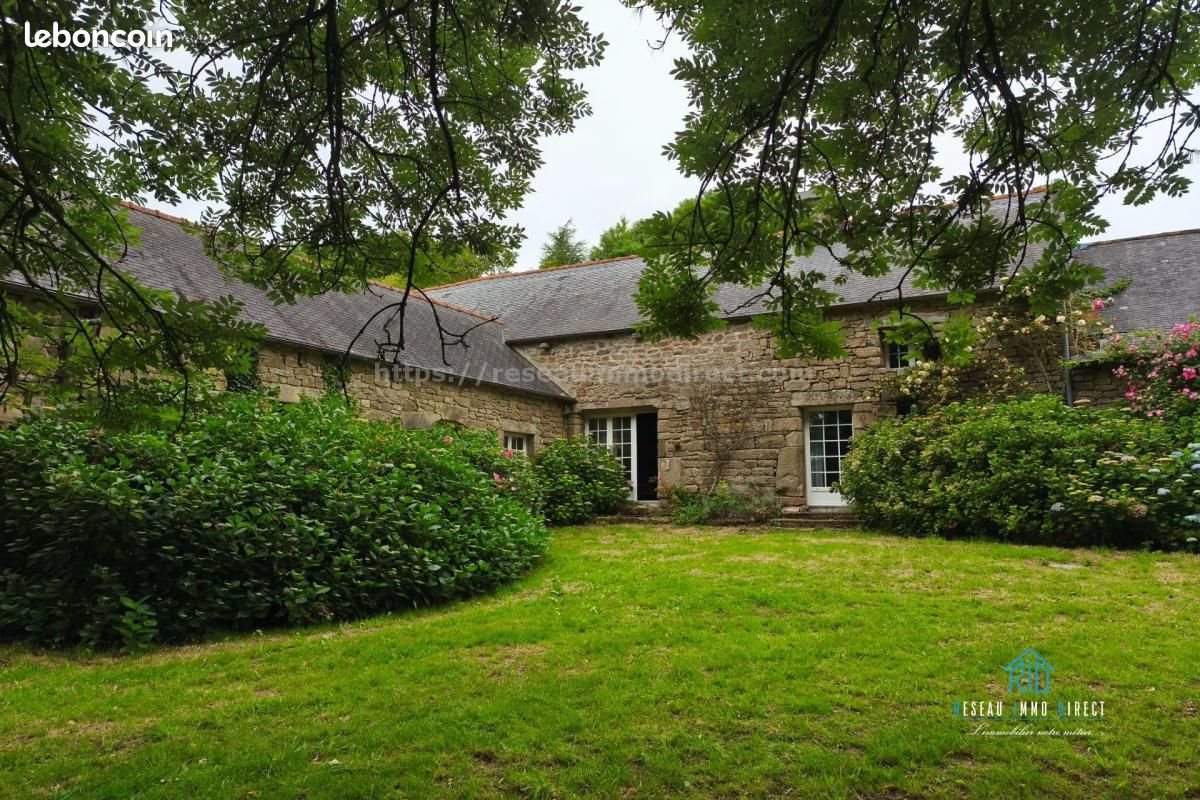 Maison à vendre, 153m², Glomel