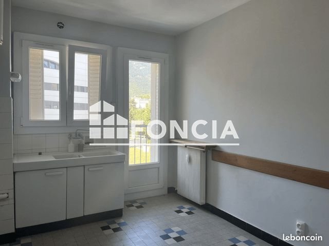 Appartement à louer, 61m², Grenoble