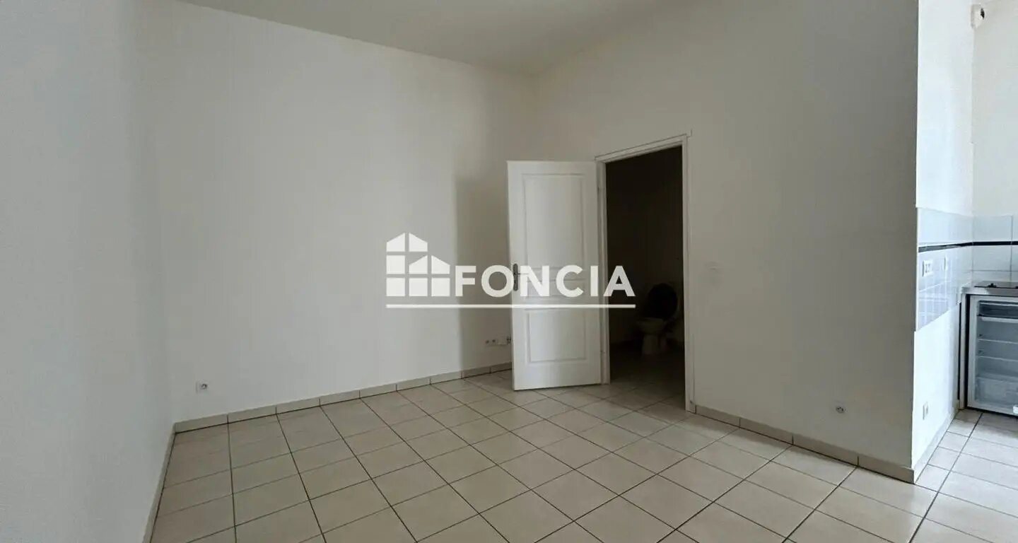 Appartement à louer, 26m², Gières
