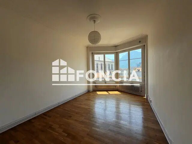 Appartement à louer, 28m², Grenoble