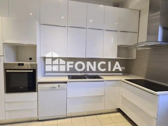 Appartement à louer, 135m², Grenoble