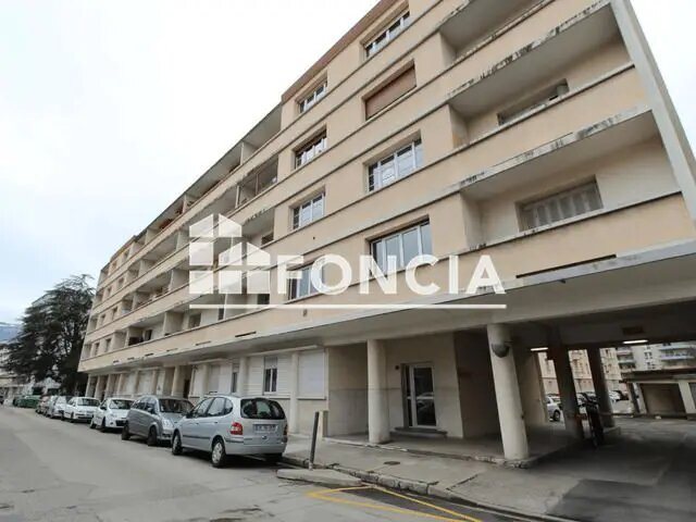 Appartement à louer, 39m², Grenoble