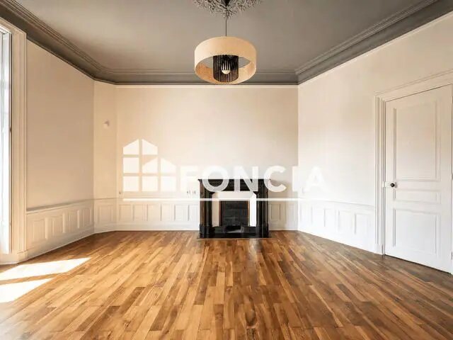 Appartement à louer, 151m², Grenoble