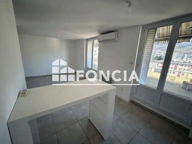 Appartement à louer, 39m², Grenoble