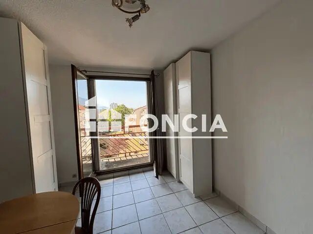 Appartement à louer, 18m², Grenoble