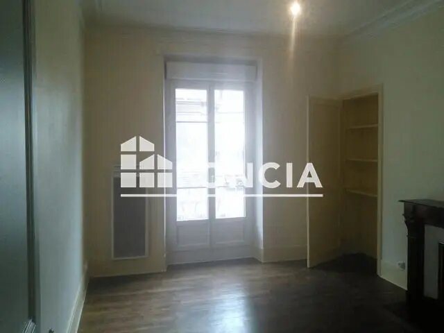 Appartement à louer, 37m², Grenoble
