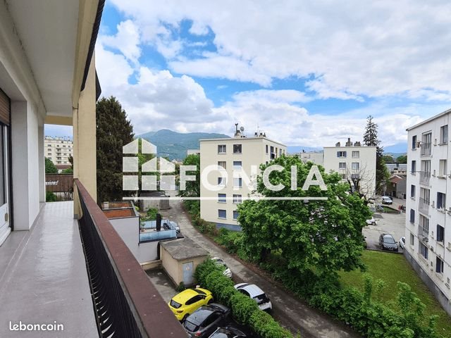 Appartement à louer, 64m², Grenoble