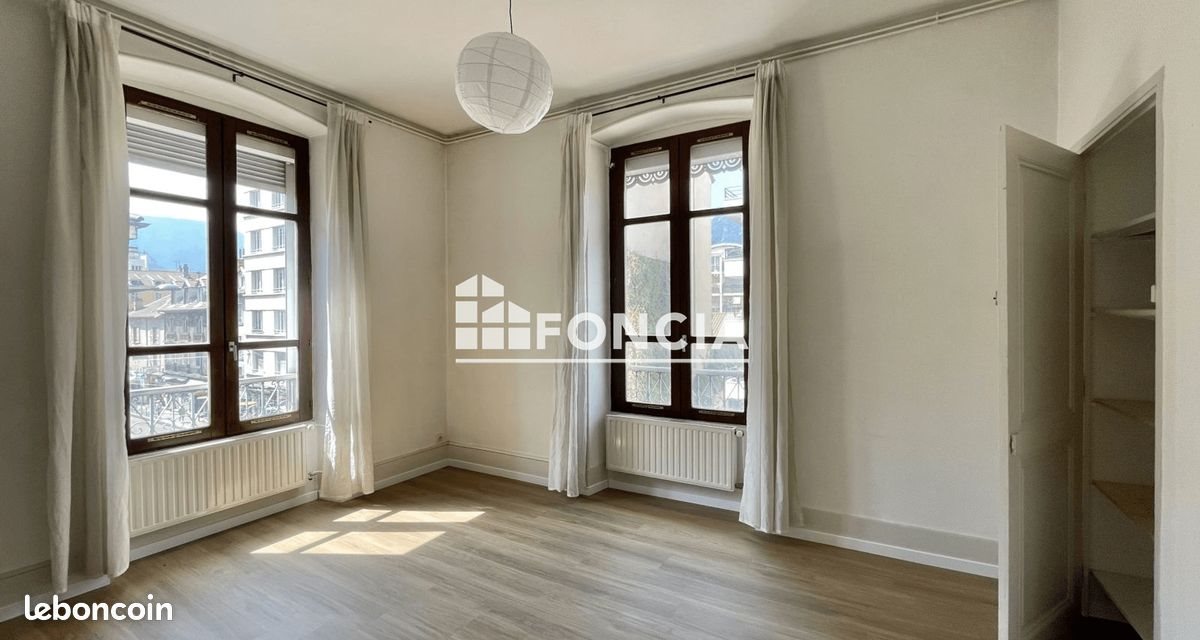 Appartement à louer, 72m², Grenoble