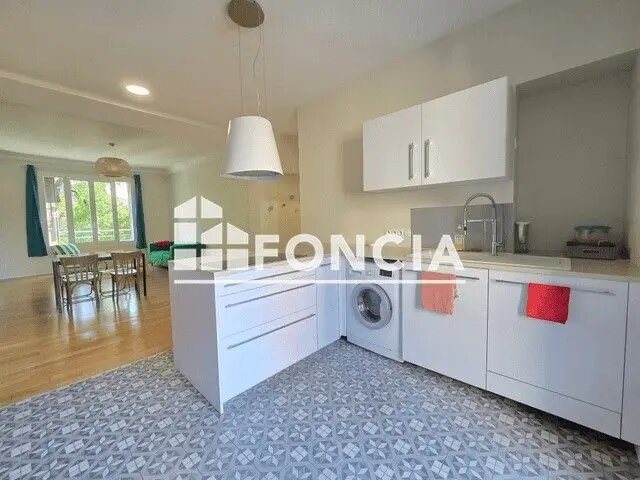 Appartement à louer, 80m², Grenoble