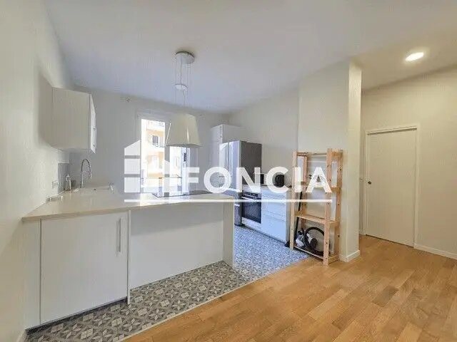 Appartement à louer, 80m², Grenoble