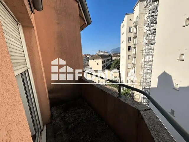 Appartement à louer, 37m², Grenoble