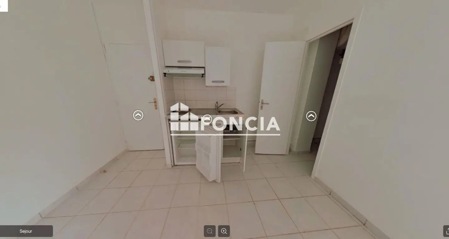 Appartement à louer, 16m², Le Plessis-Robinson