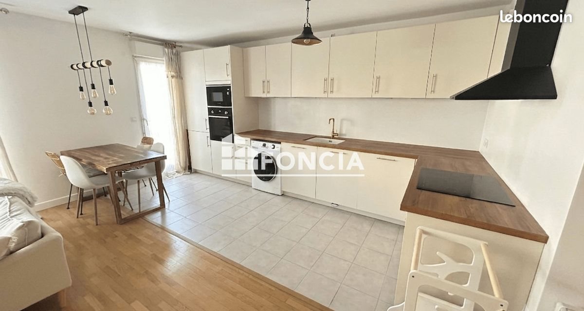 Appartement à louer, 95m², Antony