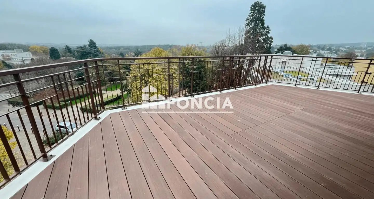 Appartement à louer, 100m², Sceaux