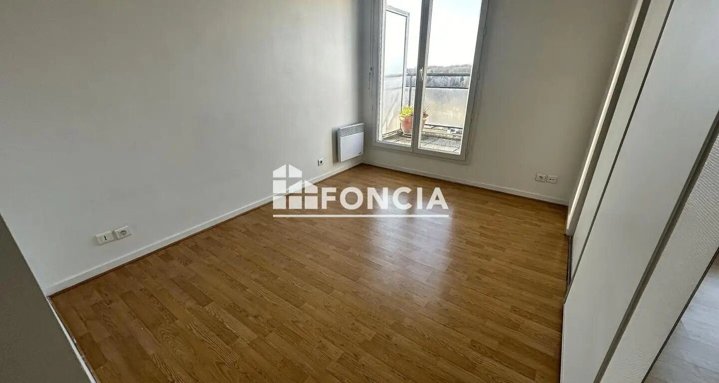 Appartement à louer, 40m², Châtenay-Malabry