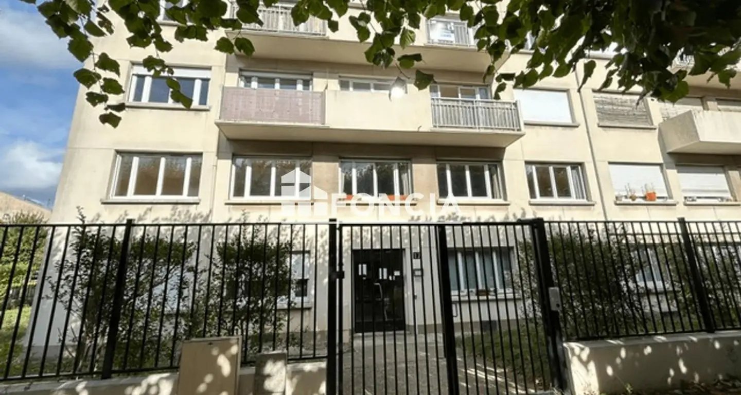 Appartement à louer, 70m², Antony