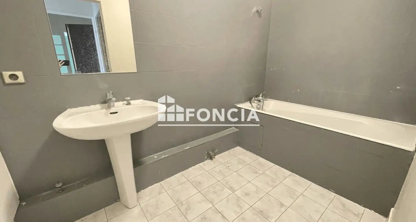 Appartement à louer, 49m², Antony