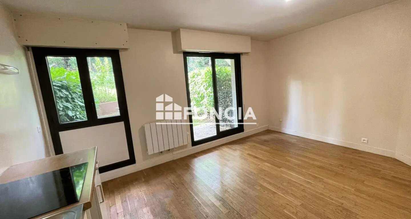 Appartement à louer, 24m², Sceaux
