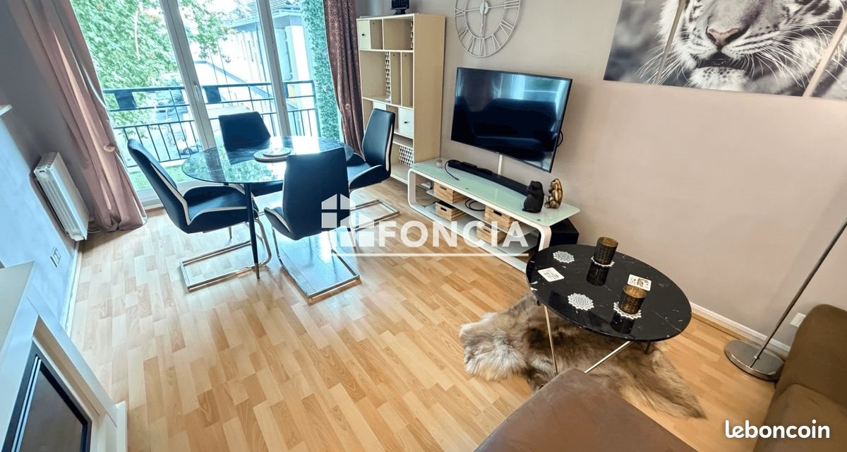 Appartement à louer, 38m², Massy
