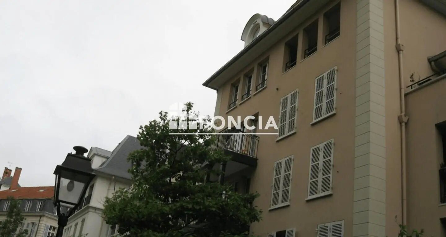 Appartement à louer, 48m², Le Plessis-Robinson