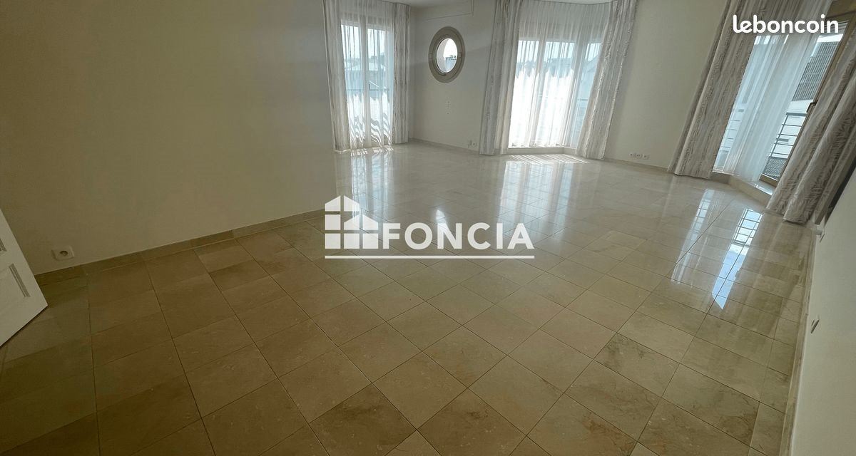Appartement à louer, 103m², Antony