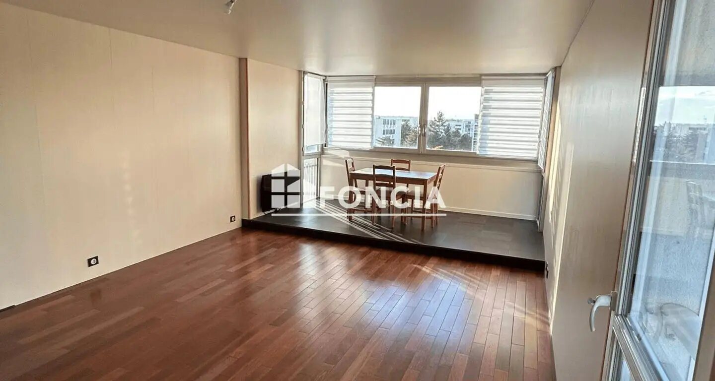 Appartement à louer, 80m², Vélizy-Villacoublay