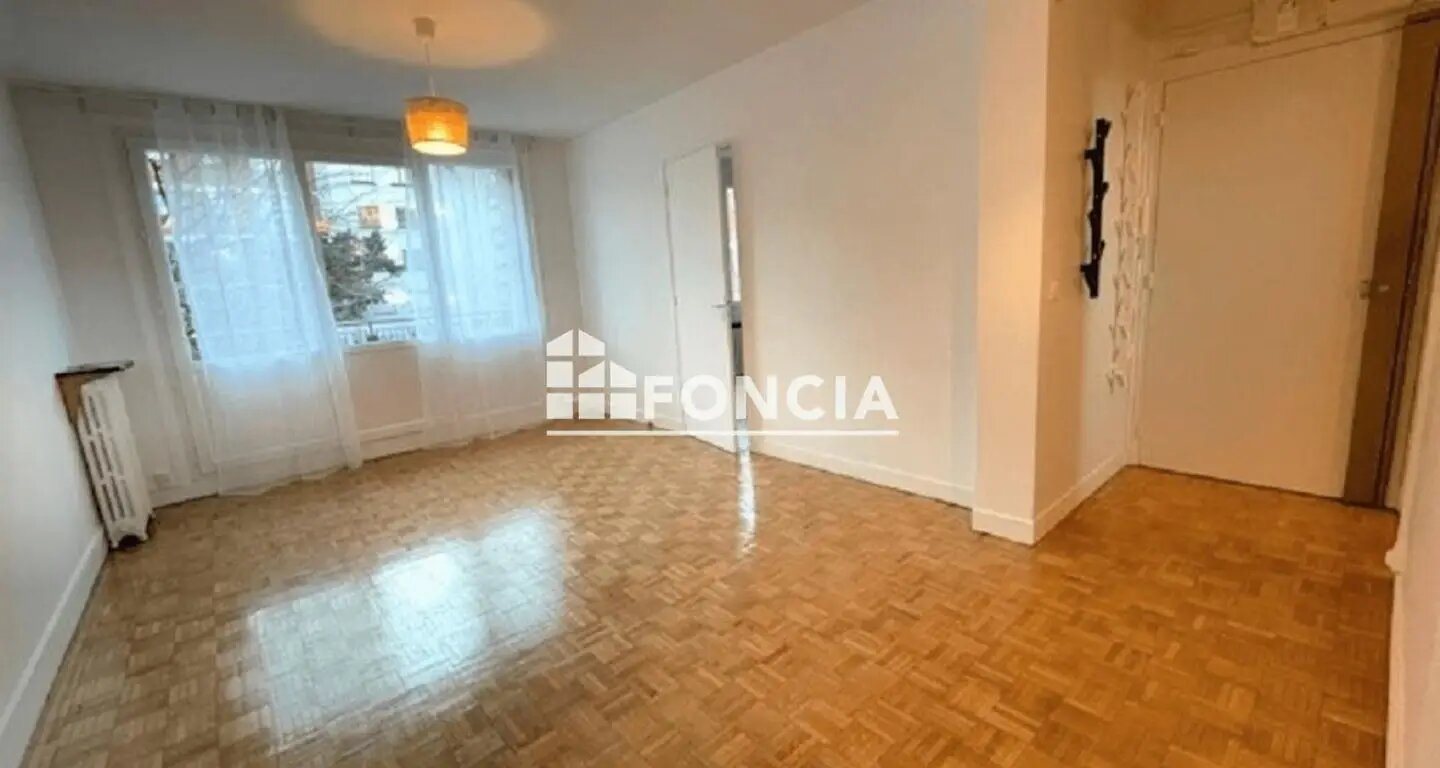 Appartement à louer, 42m², Vanves