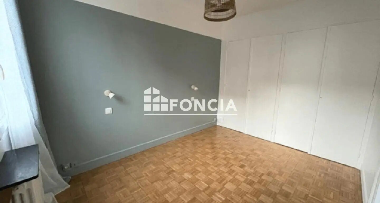 Appartement à louer, 42m², Vanves