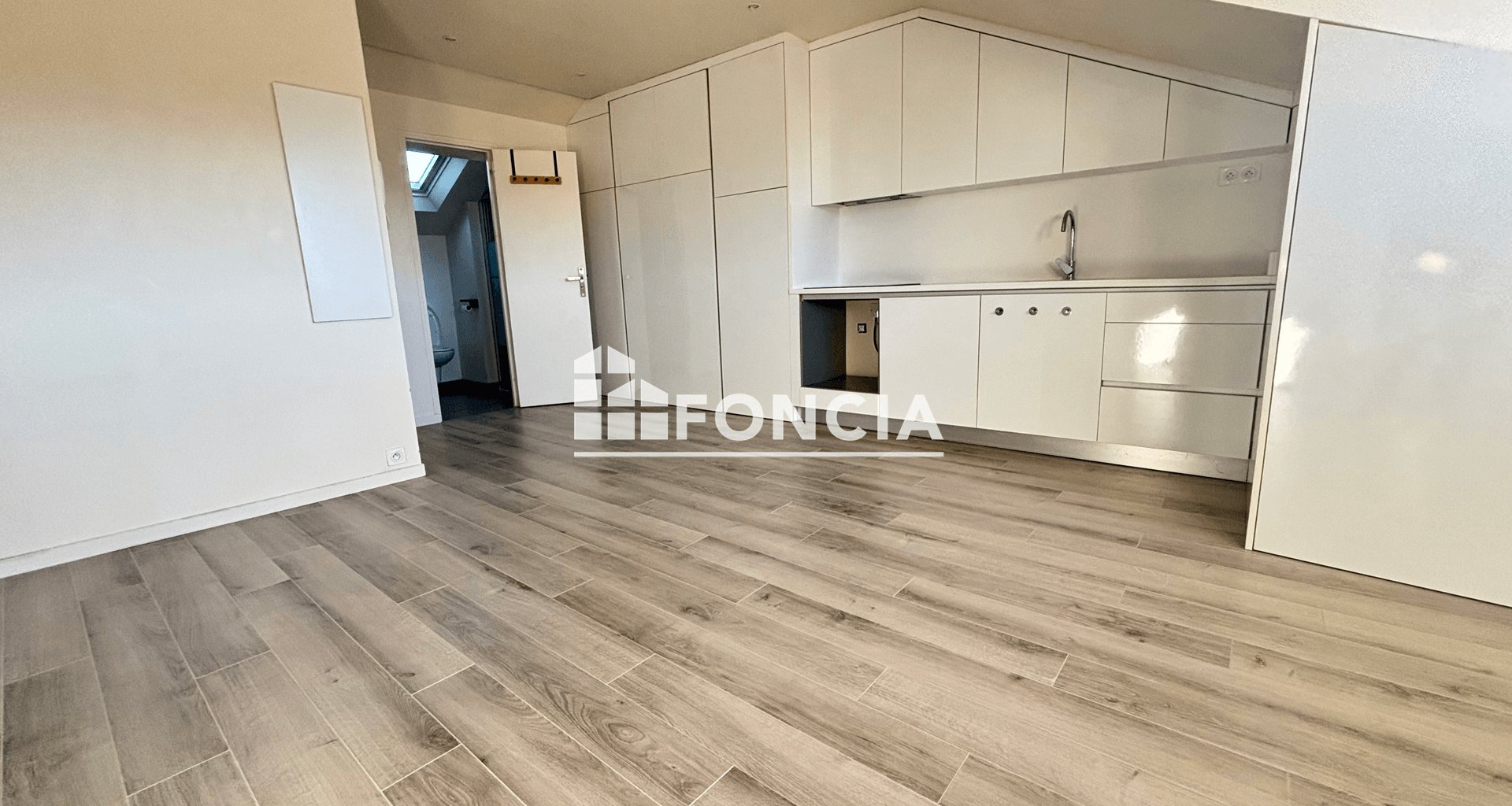 Appartement à louer, 24m², Clamart