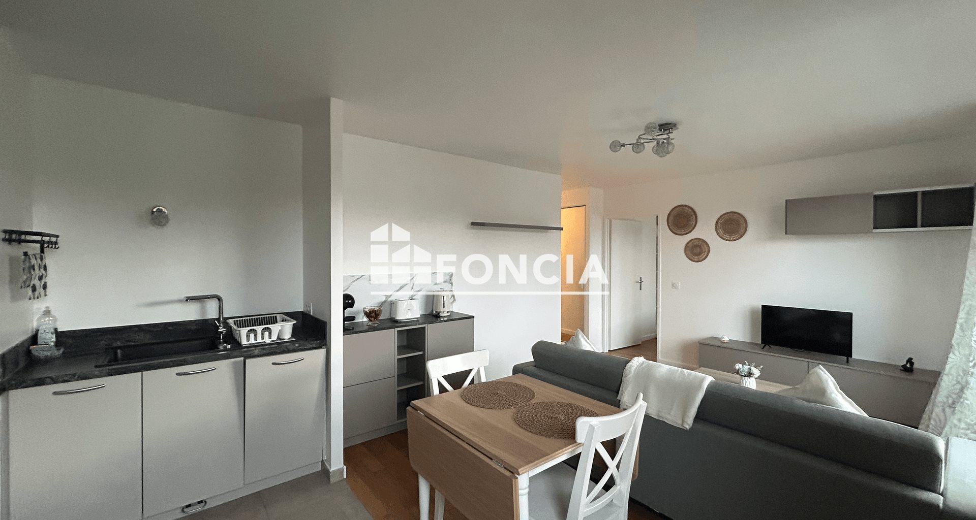 Appartement à louer, 45m², Sèvres