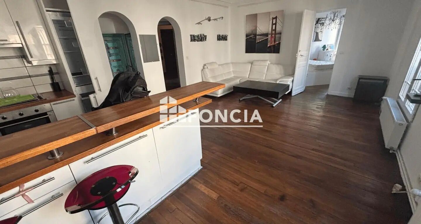 Appartement à louer, 51m², Issy-les-Moulineaux