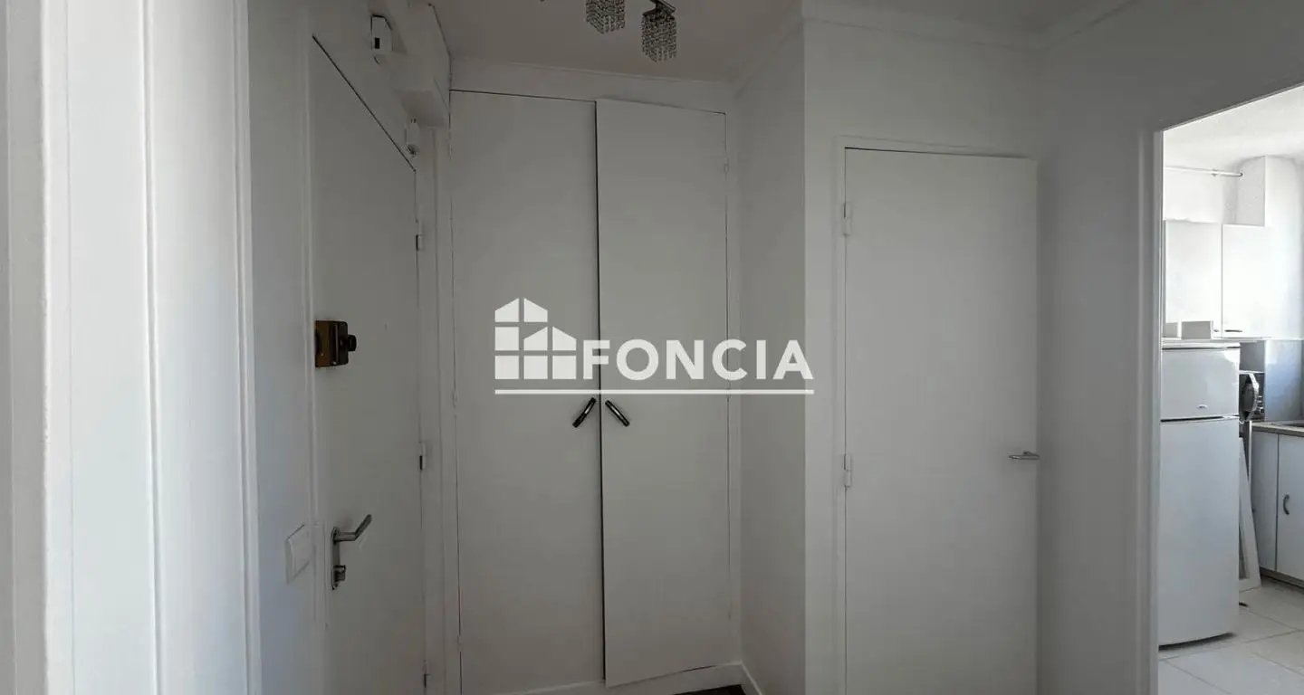 Appartement à louer, 29m², Boulogne-Billancourt