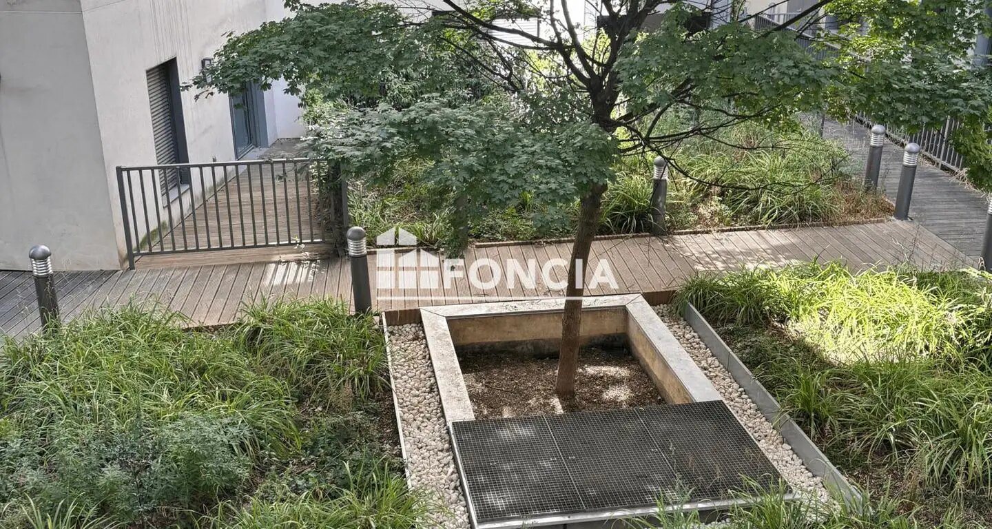 Appartement à louer, 66m², Issy-les-Moulineaux