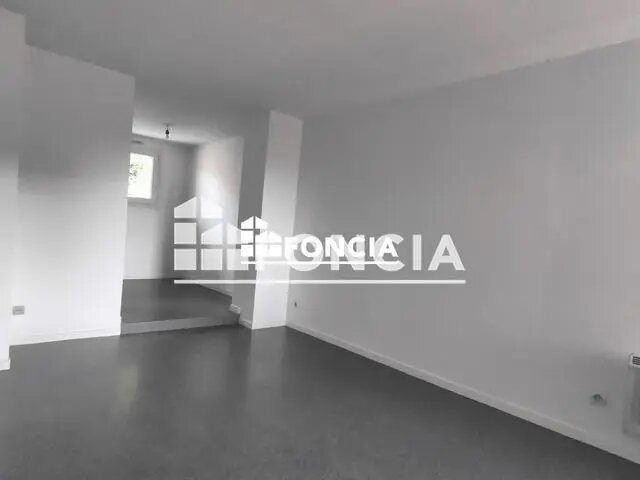Appartement à louer, 51m², Domène