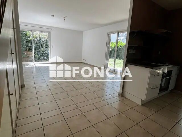 Appartement à louer, 87m², Sassenage