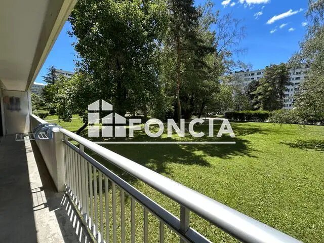 Appartement à louer, 72m², Saint-Martin-d'Hères