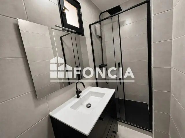 Appartement à louer, 76m², Grenoble