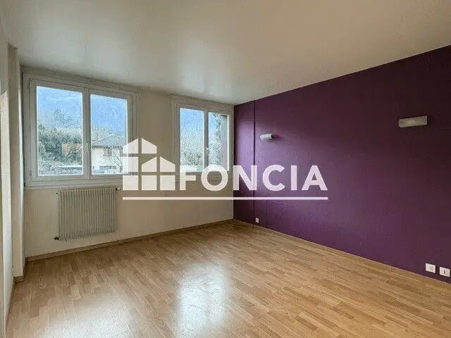 Appartement à louer, 49m², Vizille