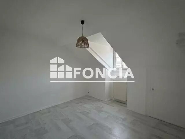 Appartement à louer, 44m², Fontaine