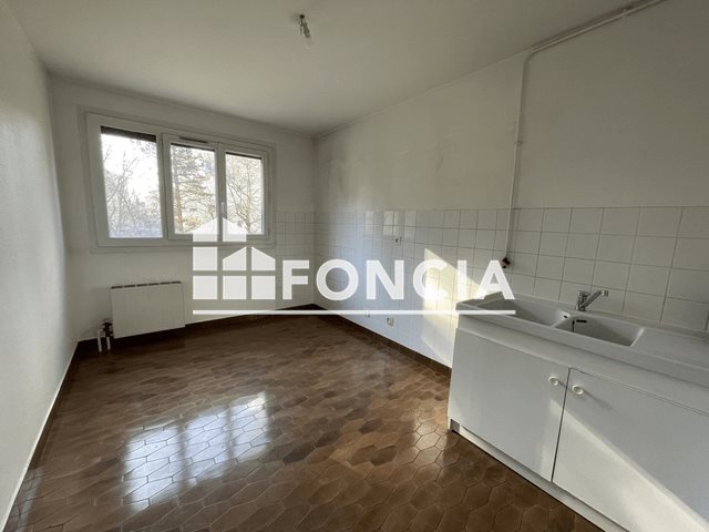 Appartement à louer, 78m², Saint-Martin-d'Hères