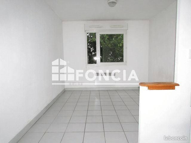 Appartement à louer, 18m², Saint-Martin-d'Hères