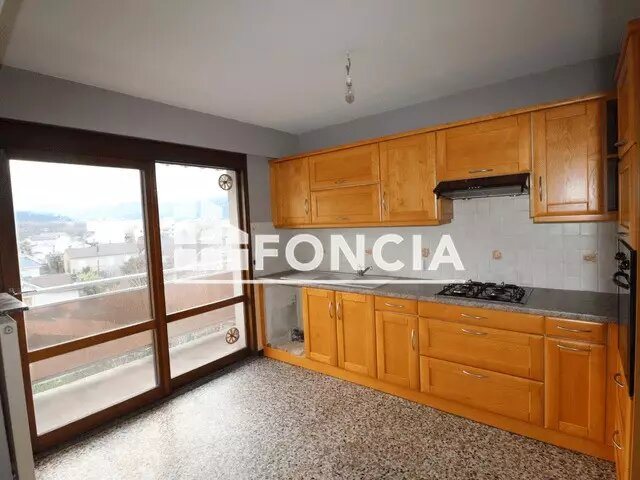 Appartement à louer, 70m², Fontaine