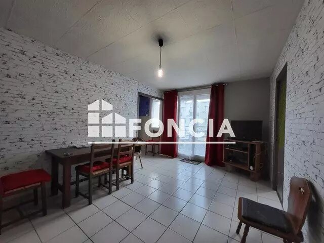 Appartement à louer, 45m², Domène