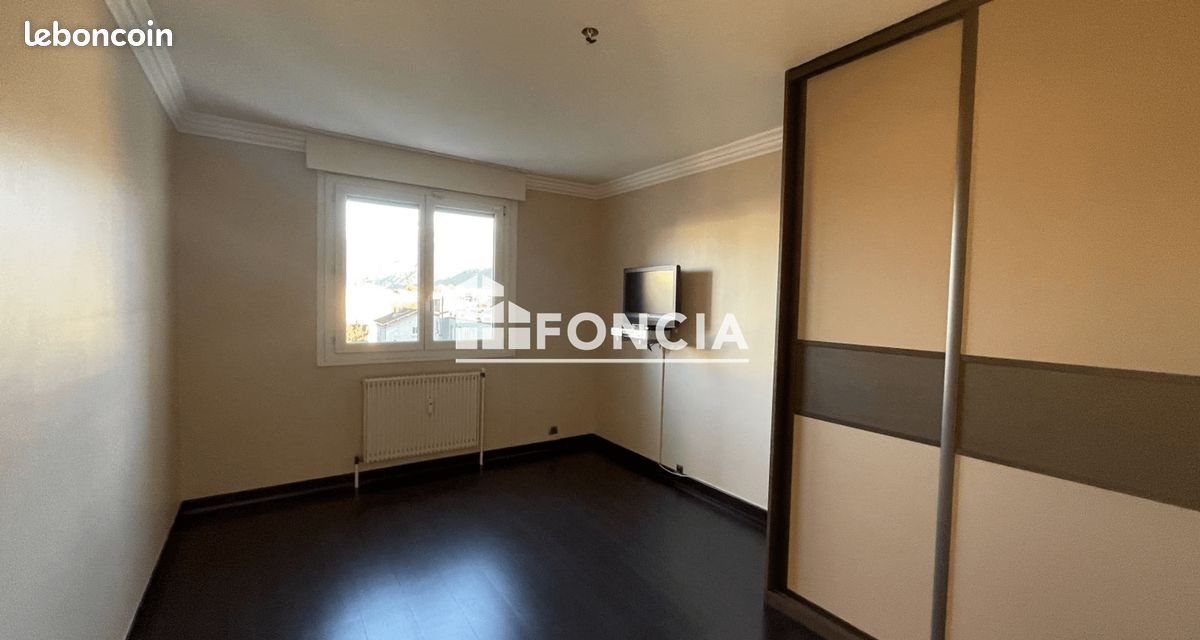 Appartement à louer, 94m², Grenoble